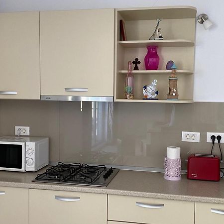 Hanul Piratilor Promenada Apartament Нэводари Экстерьер фото
