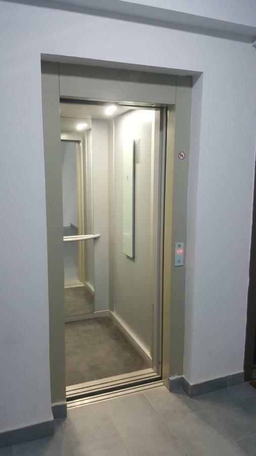 Hanul Piratilor Promenada Apartament Нэводари Экстерьер фото